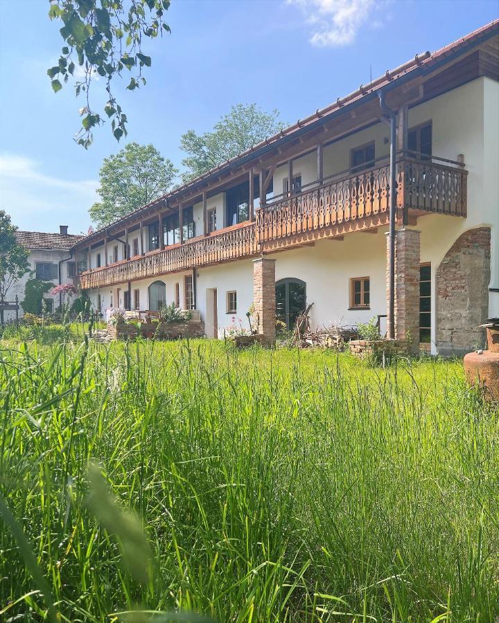 Sunhill Appartments, Klimatisiert Winhoring Esterno foto