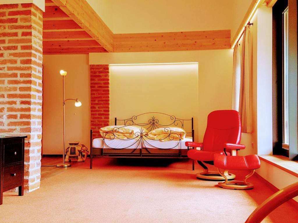 Sunhill Appartments, Klimatisiert Winhoring Esterno foto